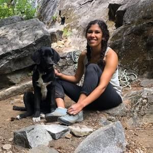 Meet your Posher, Ina